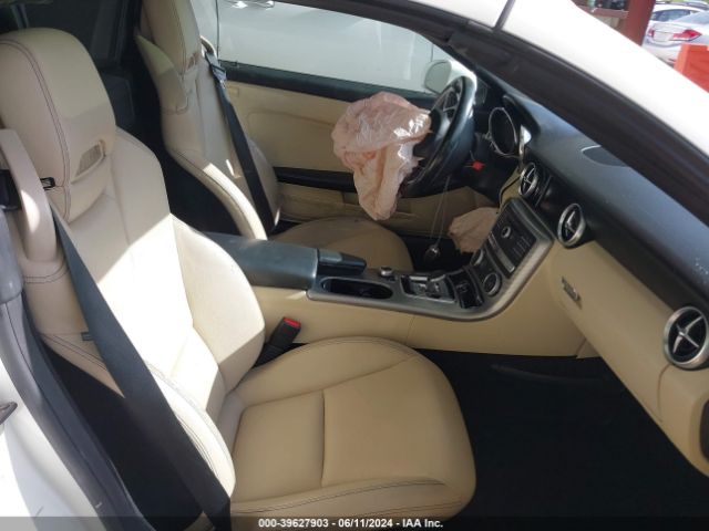 WDDPK3JA2JF155624 Mercedes-Benz Slc 300