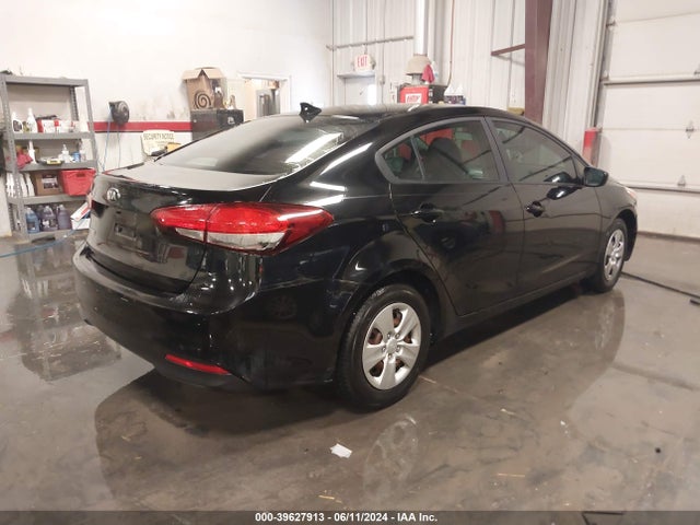 KIA FORTE LX 2017 3KPFK4A77HE076776 Image 4