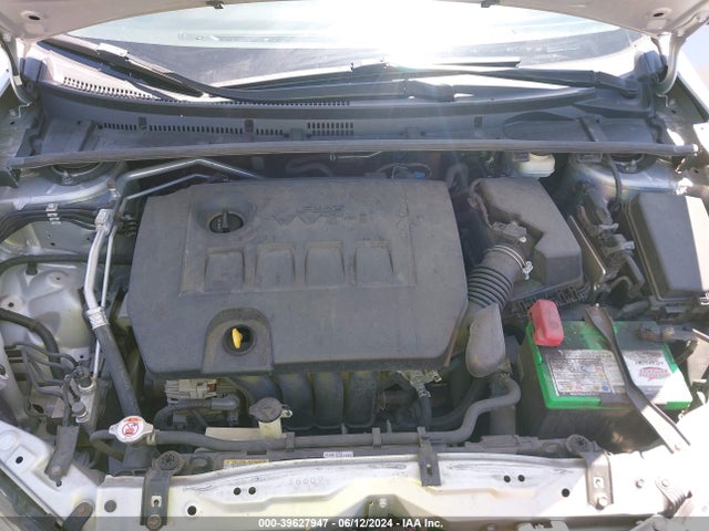 Toyota COROLLA LE 2018 5YFBURHE8JP761979 Image 10