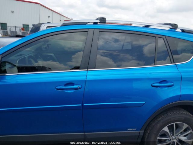 JTMRJREV4JD169364 Toyota Rav4 Hybrid Xle