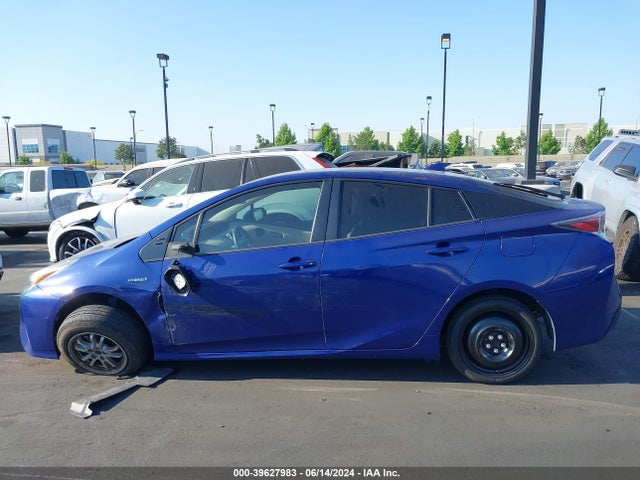Toyota Prius Two 2016 JTDKBRFU2G3524177 Image 15
