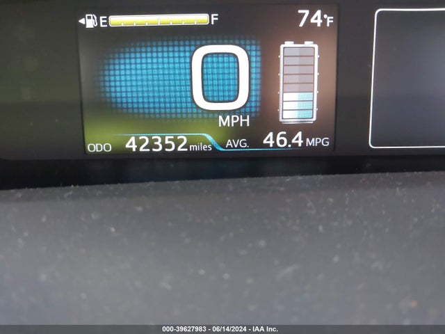 Toyota Prius Two 2016 JTDKBRFU2G3524177 Image 7