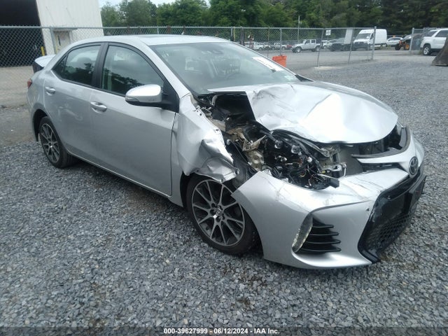 Toyota Corolla Se Special Edition 2017 5YFBURHE3HP645681 головне зображення