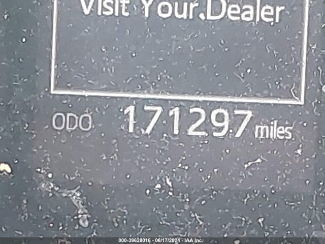 Toyota CAMRY LE 2020 4T1C11AK0LU380532 Image 16