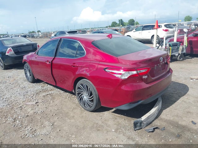 Toyota CAMRY LE 2020 4T1C11AK0LU380532 Image 3