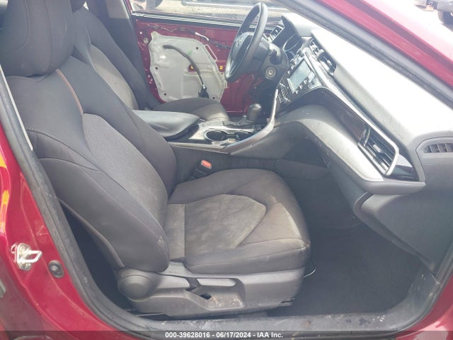 Toyota CAMRY LE 2020 4T1C11AK0LU380532 Image 5