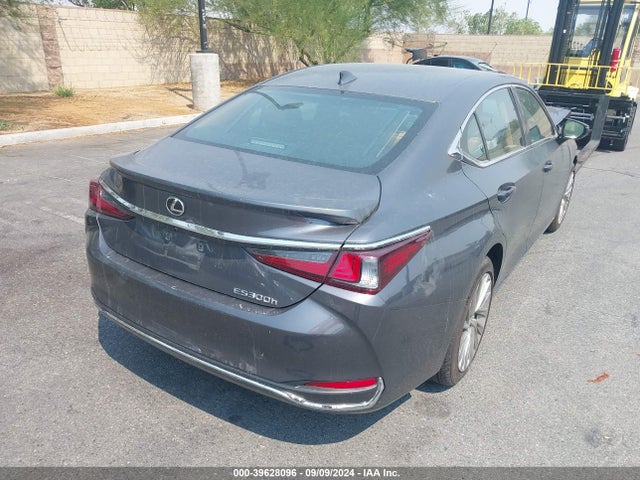 58AEA1C10PU032998 Lexus Es 300h Luxury