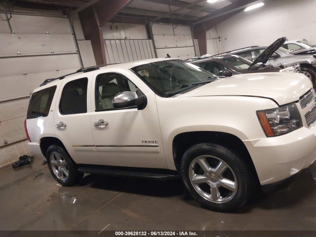 Chevrolet Tahoe Ltz 2014 1GNSKCE06ER122644 Image 14