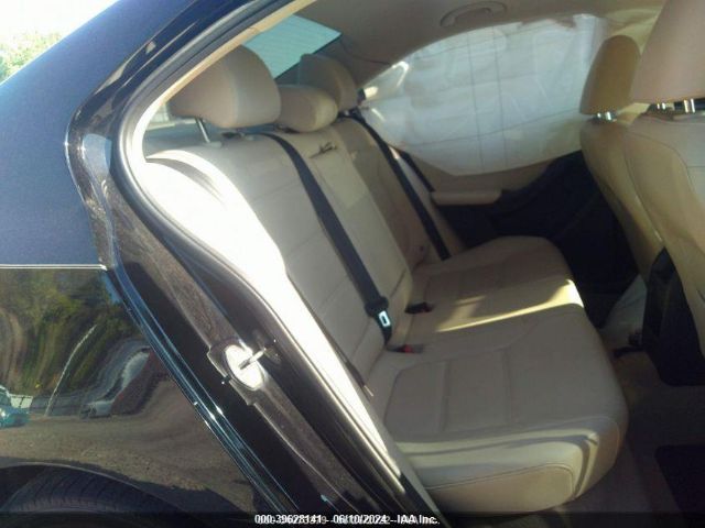3VWL07AJ9GM365519 Volkswagen Jetta 1.8t Sel