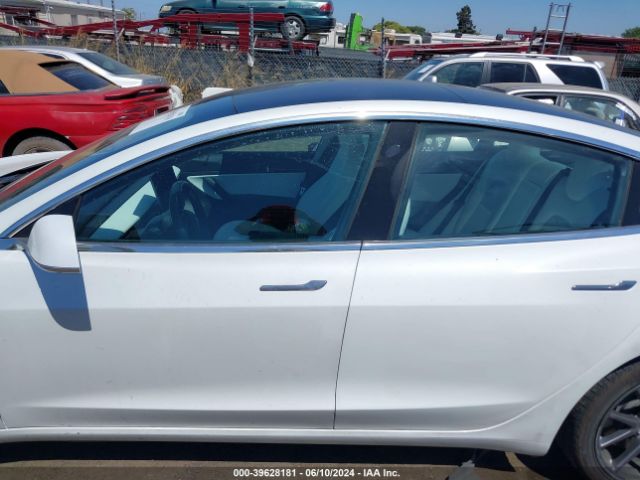 5YJ3E1EB0JF135660 Tesla Model 3 Long Range/performance