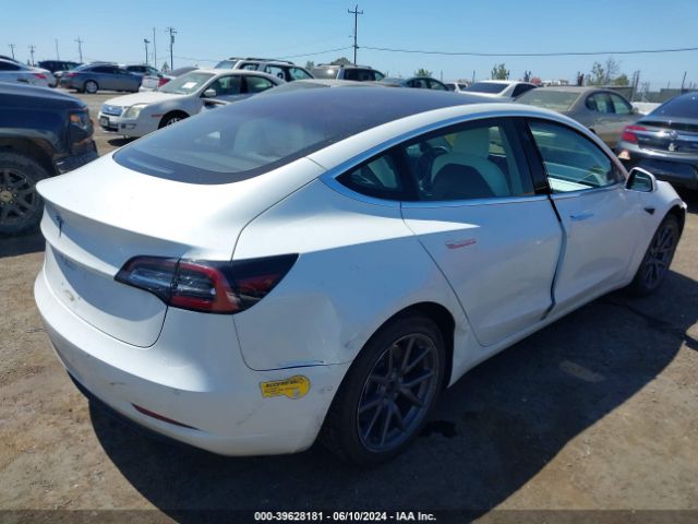 5YJ3E1EB0JF135660 Tesla Model 3 Long Range/performance