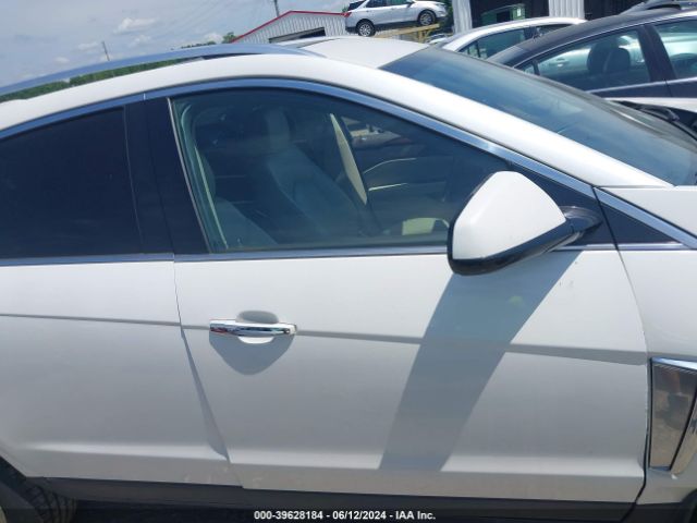 3GYFNEE33GS577470 Cadillac Srx Luxury Collection