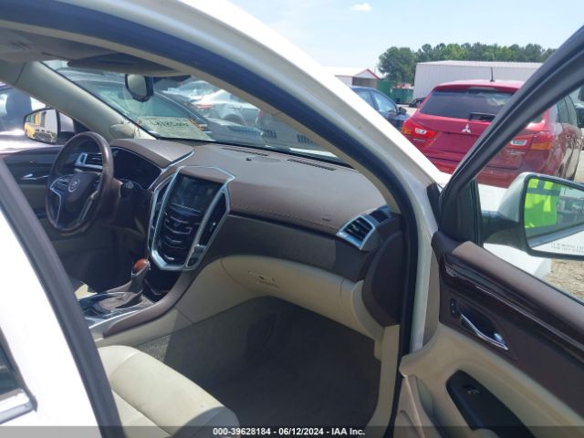 3GYFNEE33GS577470 Cadillac Srx Luxury Collection