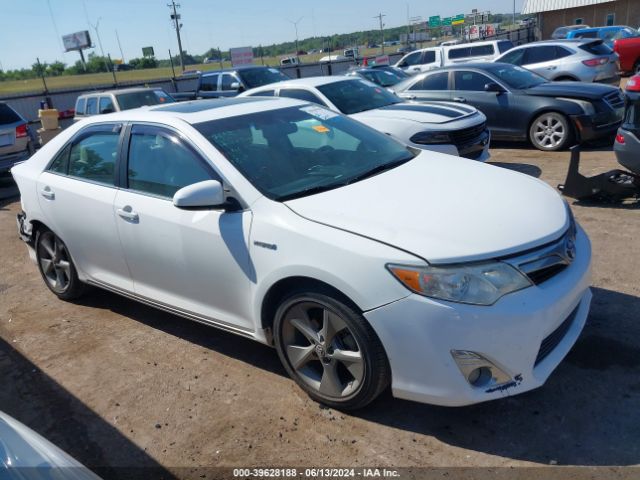 4T1BD1FK8EU124704 Toyota Camry Hybrid Xle