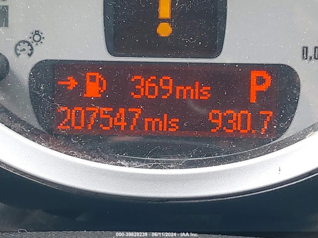 2010 MINI COOPER WMWMR3C57ATU97738 Photo 6