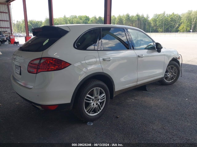 2012 PORSCHE CAYENNE WP1AA2A21CLA12480 Photo 3
