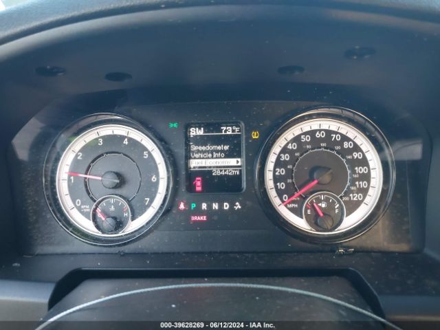 1C6RR7FT7MS577956 RAM 1500 Classic Tradesman Quad Cab 4x4 6'4 Box