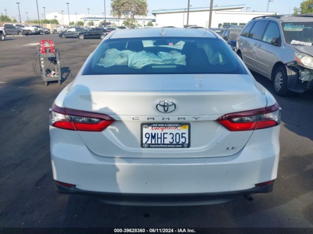 4T1C11AK9RU260849 Toyota CAMRY LE