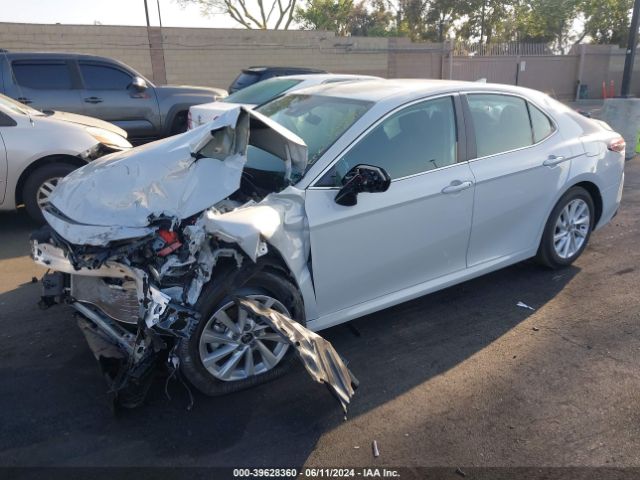 4T1C11AK9RU260849 Toyota CAMRY LE