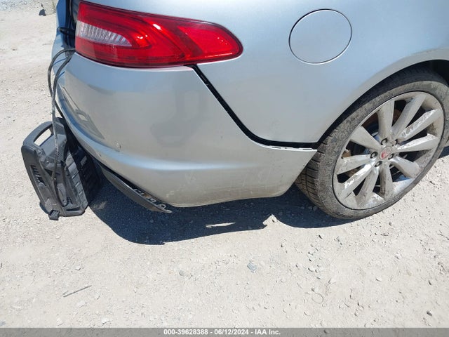 Jaguar Xf V6 Sc 2014 SAJWJ0EF4E8U17331 Image 12