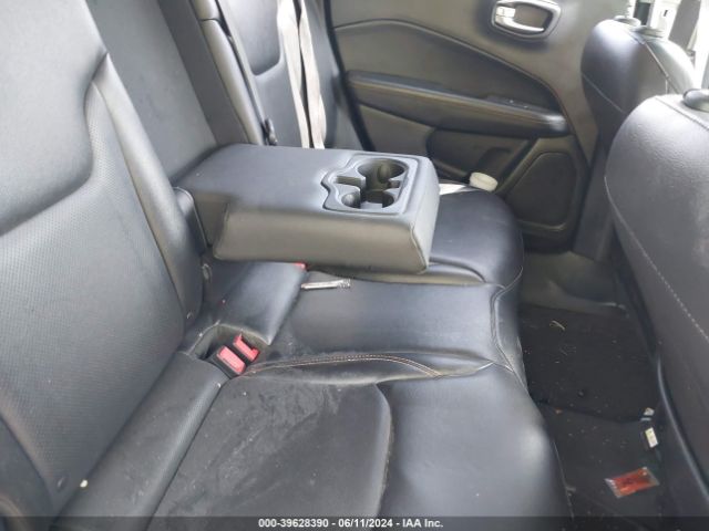 3C4NJDCB6JT395622 Jeep Compass Limited 4x4