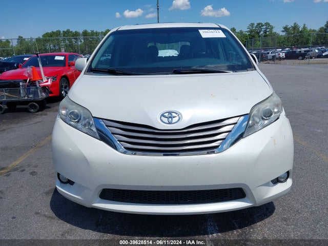 Toyota Sienna Xle 8 Passenger 2015 5TDYK3DC5FS542185 Image 12