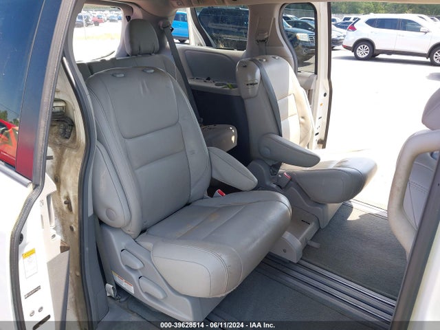Toyota Sienna Xle 8 Passenger 2015 5TDYK3DC5FS542185 Image 8