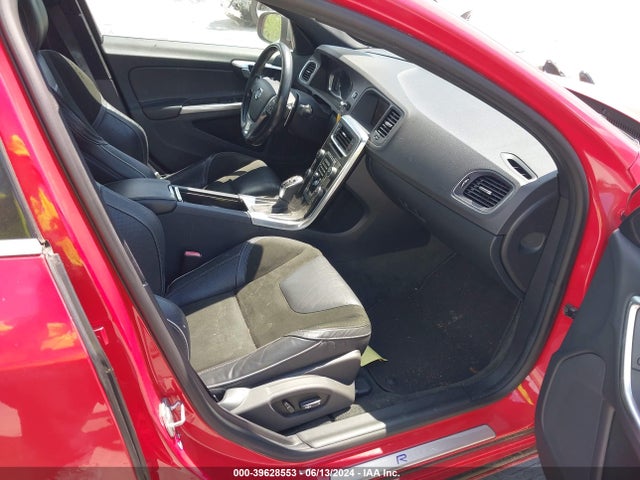 YV1902TG7F1304158 Volvo S60 T6 R-design