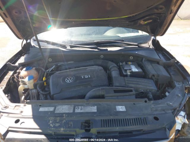 1VWBT7A33EC057684 Volkswagen Passat 1.8t Se