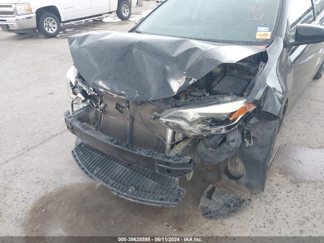 Toyota COROLLA LE 2016 5YFBURHE2GP535817 Image 6