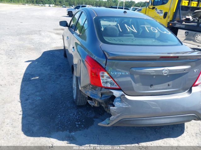 3N1CN7AP2JL828982 Nissan Versa 1.6 Sv