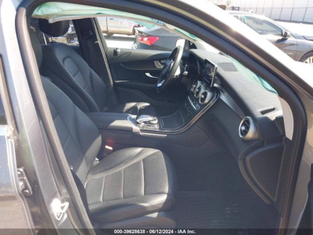 WDC0G4JB1GF047364 Mercedes-Benz GLC 300