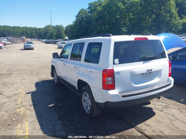 1C4NJPBA1GD678132 Jeep Patriot Sport