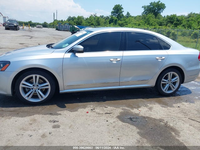 1VWBS7A32FC009274 Volkswagen Passat 1.8t Se