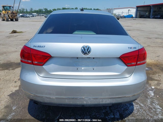 1VWBS7A32FC009274 Volkswagen Passat 1.8t Se