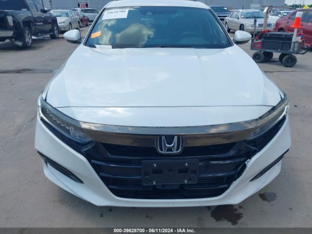 1HGCV1F38KA051685 Honda Accord Sport
