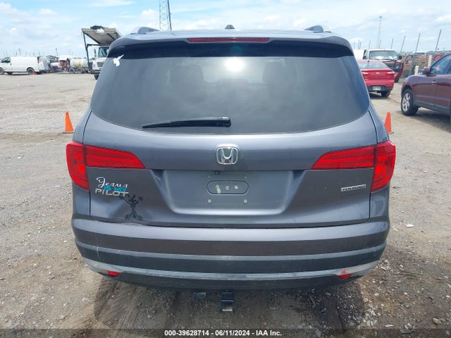 Honda Pilot Touring 2016 5FNYF5H90GB045520 Image 16