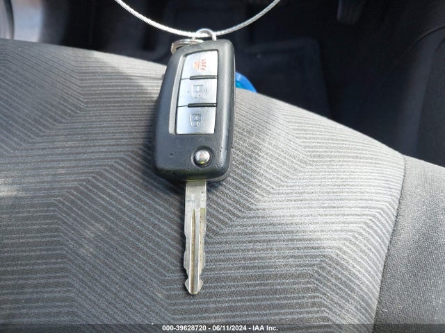Nissan ROGUE S 2016 KNMAT2MV9GP615399 Image 11