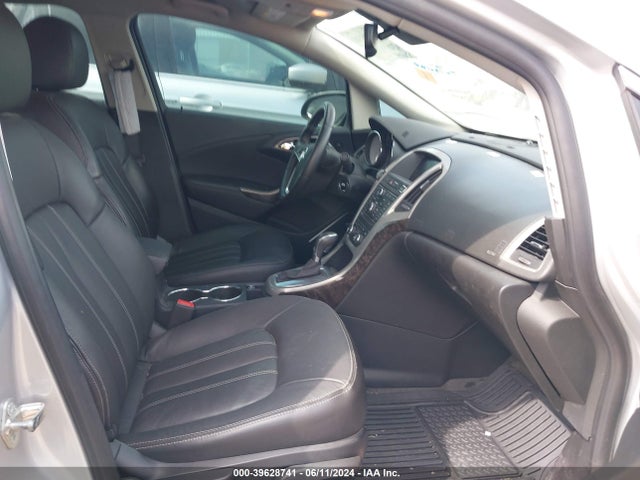 1G4PS5SK0G4185587 Buick Verano Leather Group
