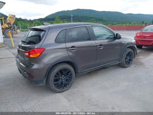 JA4AR3AU3KU028426 Mitsubishi Outlander Sport 2.0 Le