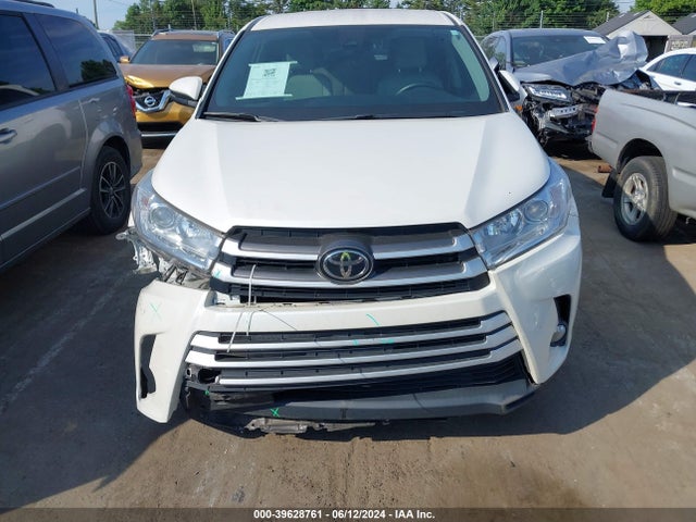 Toyota Highlander Le Plus 2019 5TDZZRFHXKS347558 Image 12