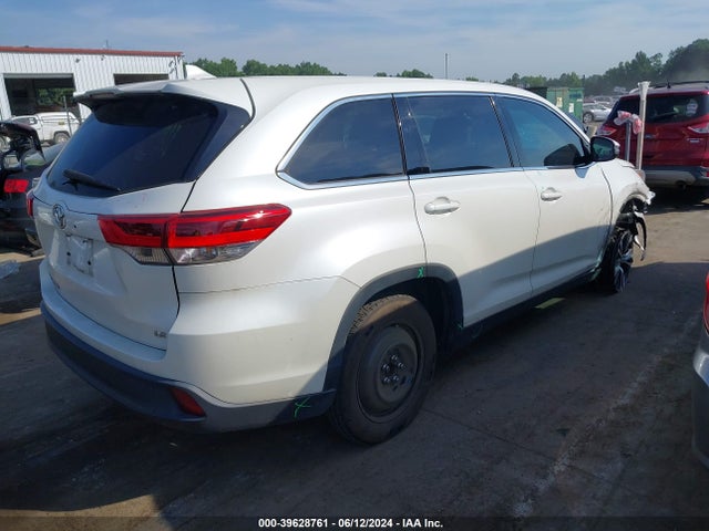 Toyota Highlander Le Plus 2019 5TDZZRFHXKS347558 Image 4