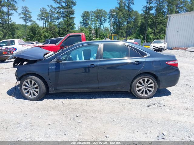 4T1BD1FK1HU228584 Toyota Camry Hybrid Xle