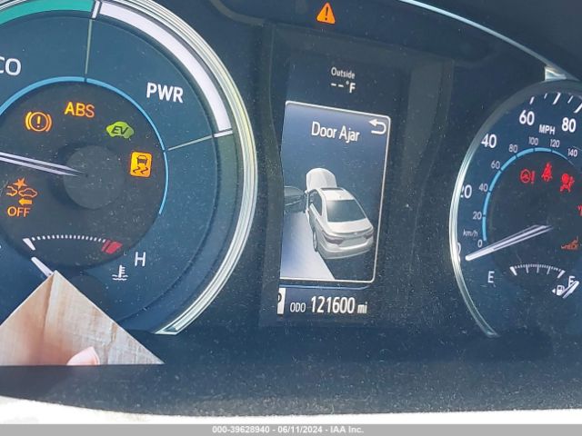 4T1BD1FK1HU228584 Toyota Camry Hybrid Xle