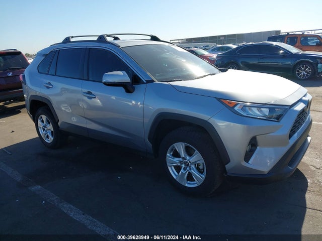 Toyota Rav4 Xle 2021 2T3W1RFV2MC128015 Image 1