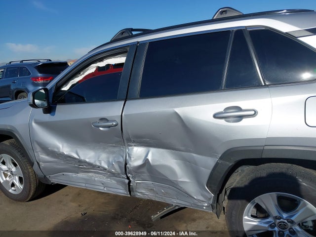 Toyota Rav4 Xle 2021 2T3W1RFV2MC128015 Image 14