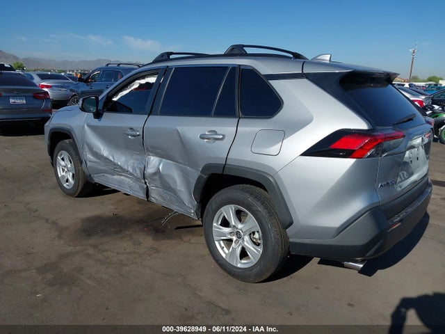 Toyota Rav4 Xle 2021 2T3W1RFV2MC128015 Image 3