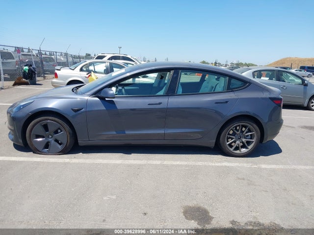 Tesla Model 3 Rear-wheel Drive 2023 5YJ3E1EA1PF483497 Image 13