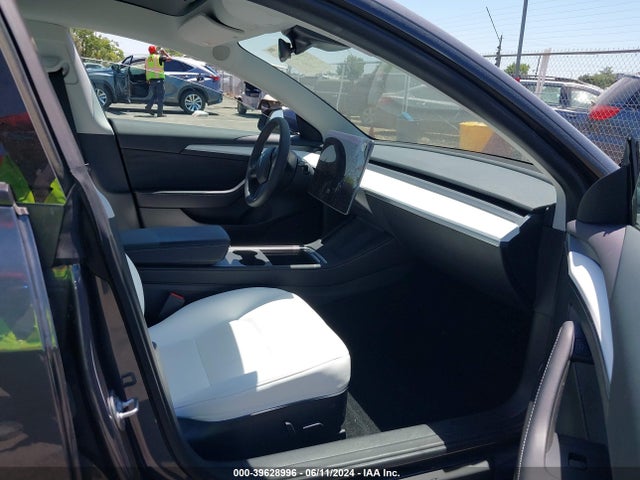 Tesla Model 3 Rear-wheel Drive 2023 5YJ3E1EA1PF483497 Image 5