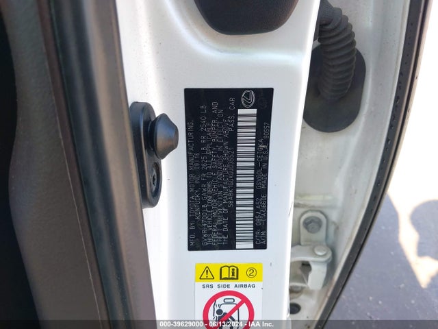 Lexus ES 350 2016 58ABK1GGXGU035521 Image 9
